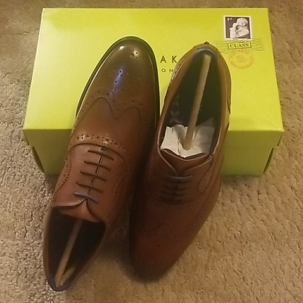 New ted baker mitack dress shoes size 8.5M